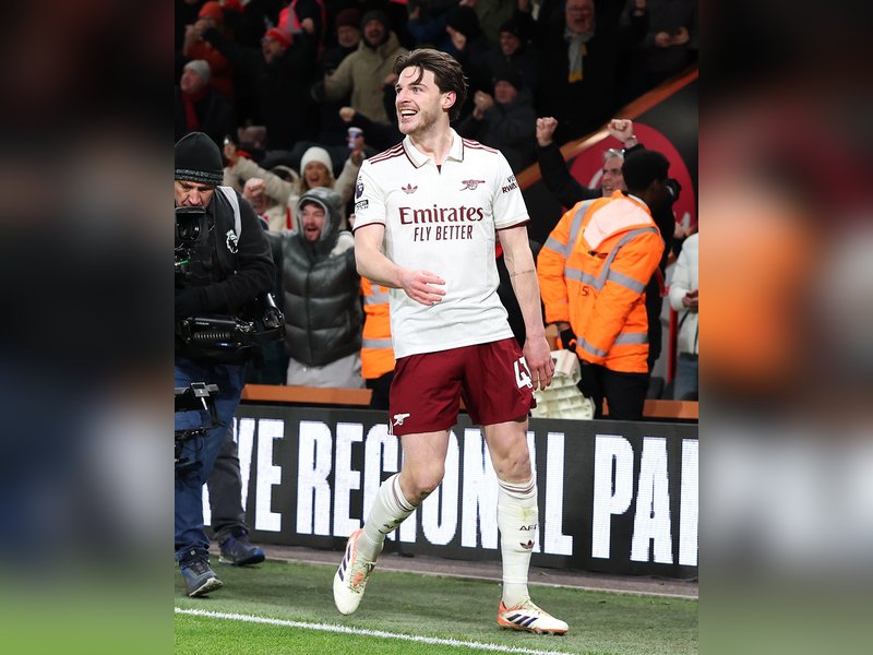 Rice scores brace as Arsenal move six clear in Premier League