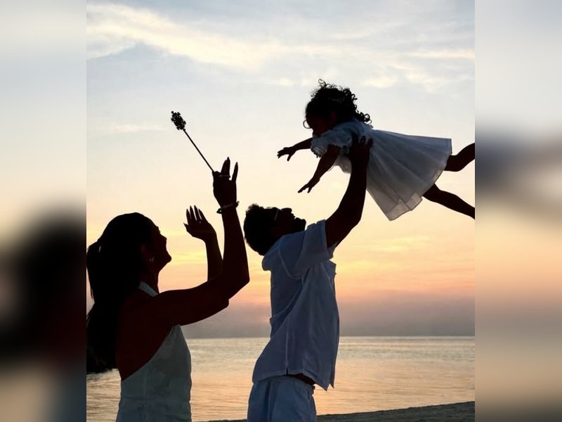 'आगे बढ़ते रहो आप', पति रणबीर और बेटी राहा के साथ समंदर किनारे मस्ती करती नजर आईं आलिया