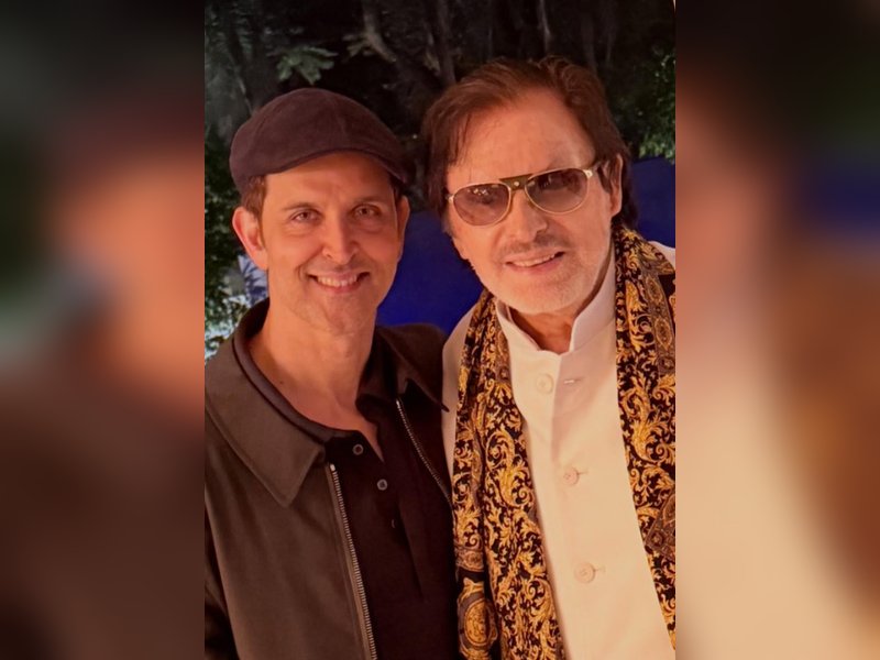 Hrithik roshan, Sanjay khan