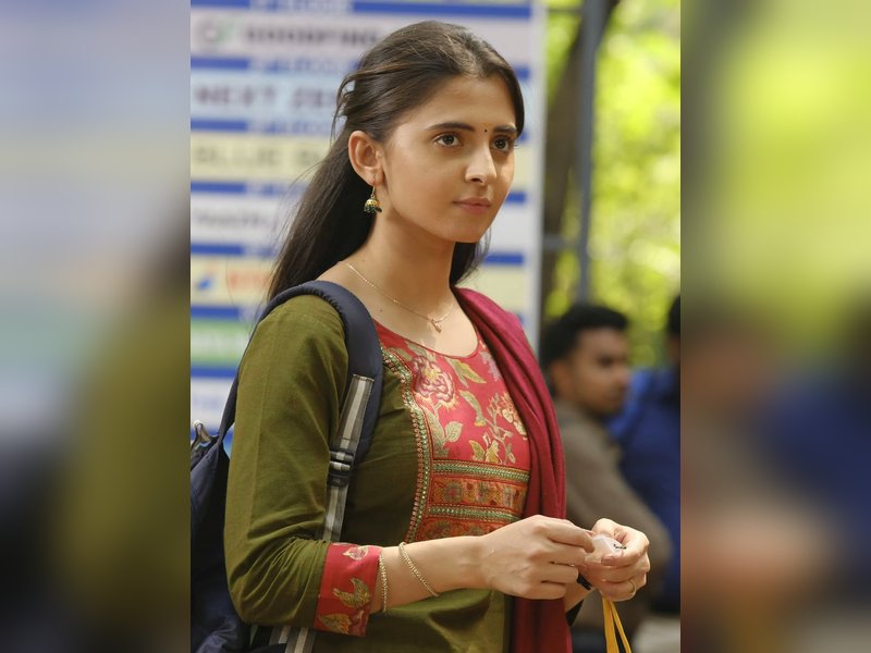 Preethi Asrani discloses her character name in Rathna Kumar's '29' as Viji! (Photo Credit: Preethi Asrani/Instagram)