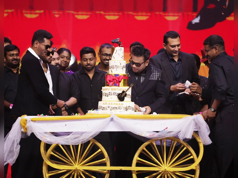 A R Rahman celebrates birthday with 'Moonwalk' team; cuts cake at audio launch (Photo Credit: IANS/PR)