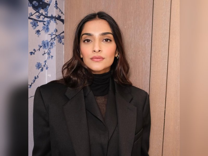 Sonam Kapoor says ‘knight in shining armour’ Anand saves her from ‘myself all the time’