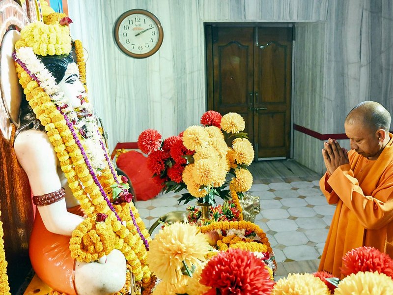 श्रद्धा, मनोरंजन और रोजगार का संगम है गोरखनाथ मंदिर का खिचड़ी मेला