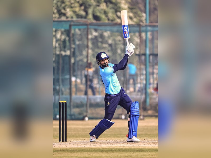 Shreyas Iyer, Mohd Siraj shine as Mumbai, Delhi, Hyderabad gain big wins