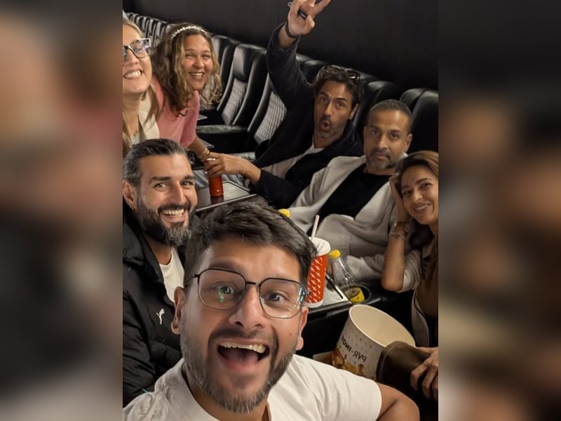 'शाम यादगार बन गई', गोवा में दोस्तों संग 'धुरंधर' देखने पहुंचे अर्जुन रामपाल