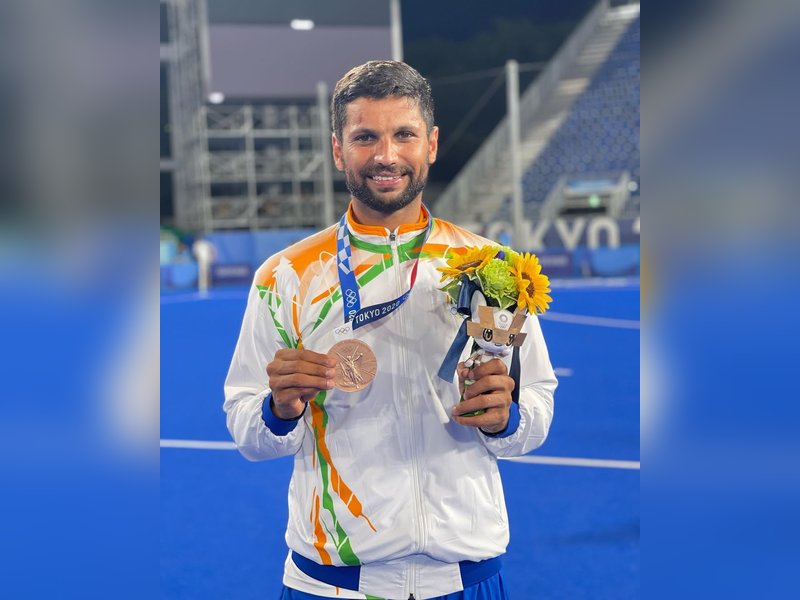 रूपिंदर पाल सिंह: ओलंपिक मेडलिस्ट, जिन्हें बचपन में हॉकी स्टिक और जूतों के लिए भी करना पड़ा संघर्ष