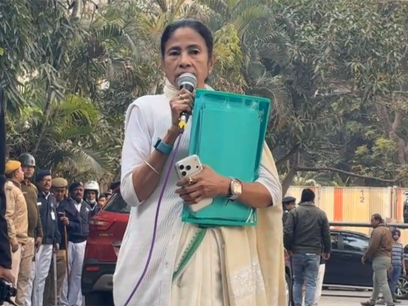 I-PAC raid row: SC reserves order on ED plea for CBI probe against Mamata Banerjee