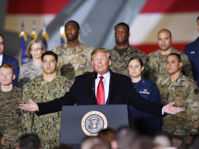 टैरिफ की कमाई से सेना मजबूत कर रहा अमेरिका, ग्रीनलैंड पर ट्रंप के बयान से सियासी हलचल