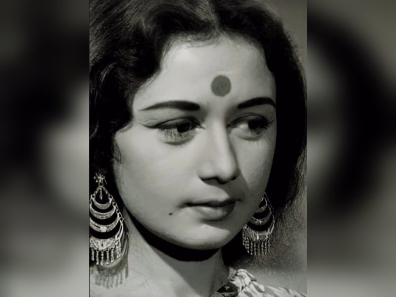 'ये समां समां है प्यार का' के साथ जैकी श्रॉफ ने एक्ट्रेस नंदा को किया याद, जन्मदिन पर दी भावुक श्रद्धांजलि