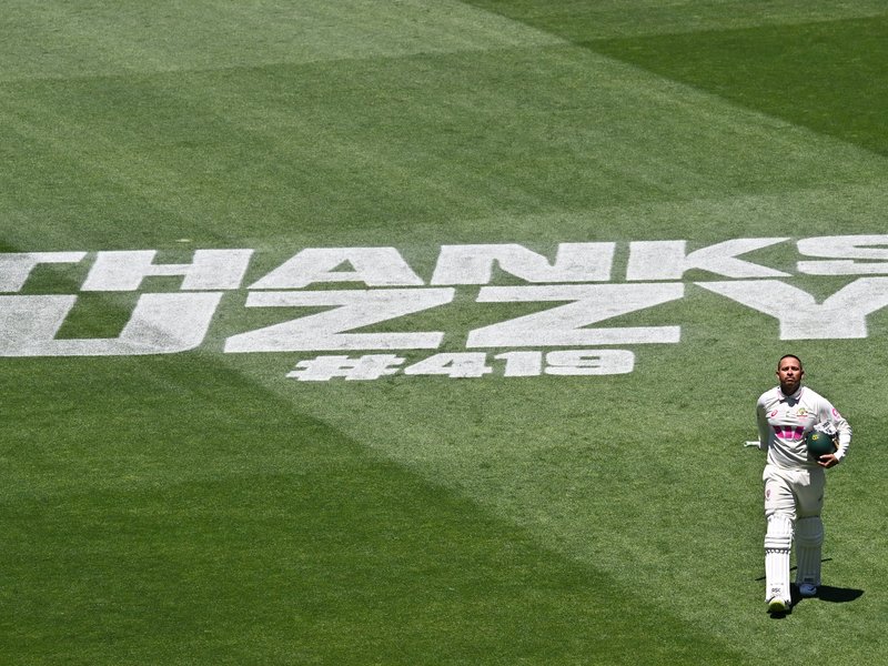 'Only thing I wanted was to finish off with a win': Khawaja after farewell Test at SCG