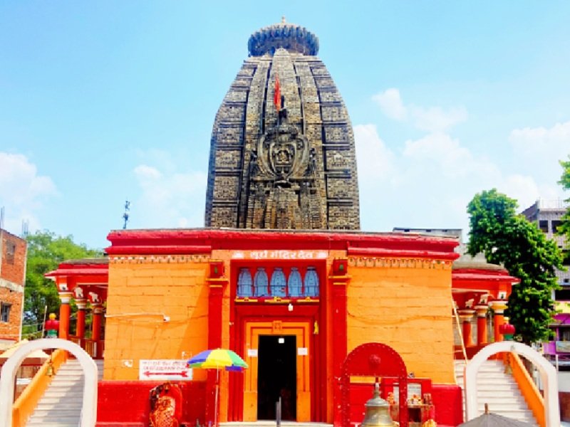 मकर संक्रांति पर इस सूर्य कुंड में स्नान से मिट जाते हैं सारे पाप, खास है बिहार का देव सूर्य मंदिर 