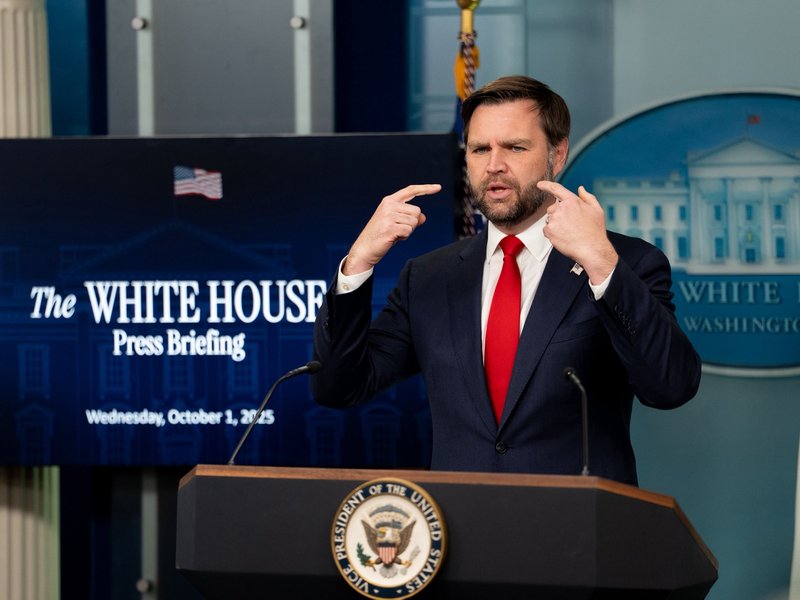 Vance slams mainstream American media over Minneapolis shooting coverage