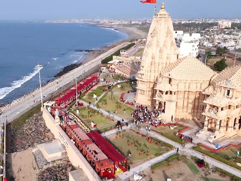 महिला सशक्तीकरण का सशक्त केंद्र बनकर उभरा सोमनाथ मंदिर, 363 महिलाओं को सालाना 9 करोड़ रुपए का रोजगार