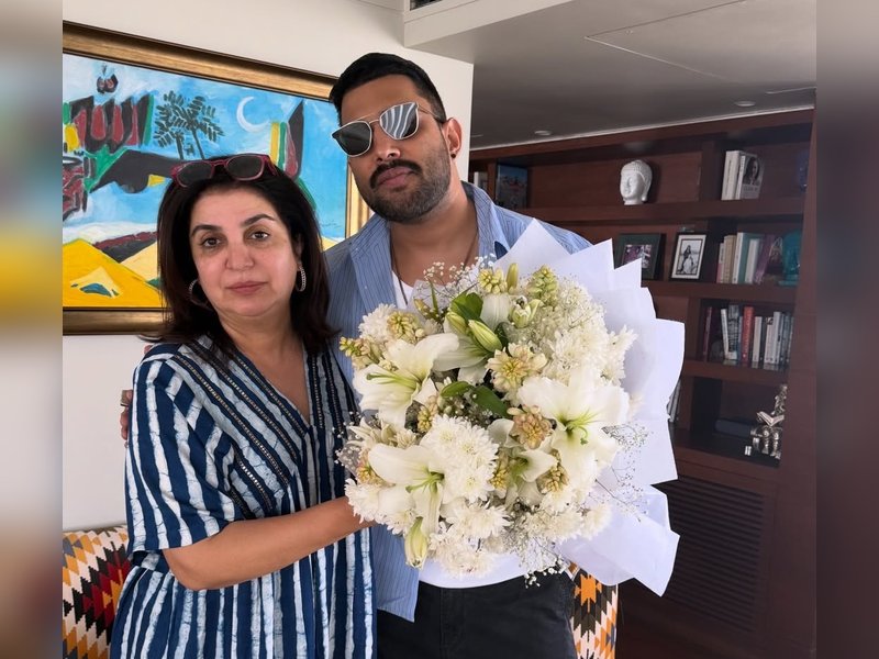 Farah Khan cuts a 'squished' birthday cake, says it exactly represents her life at 61