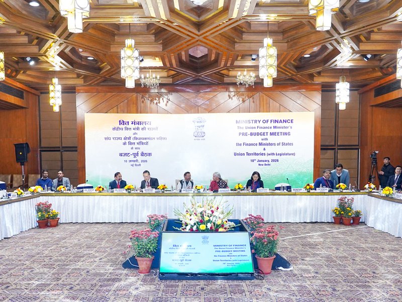 Budget 2026 likely to see 15 pc capex growth, fiscal deficit target at 4.2 pc