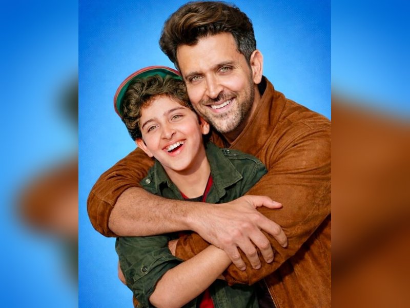 Rakesh Roshan wishes Hrithik Roshan on b’day: Duggu love you more every year