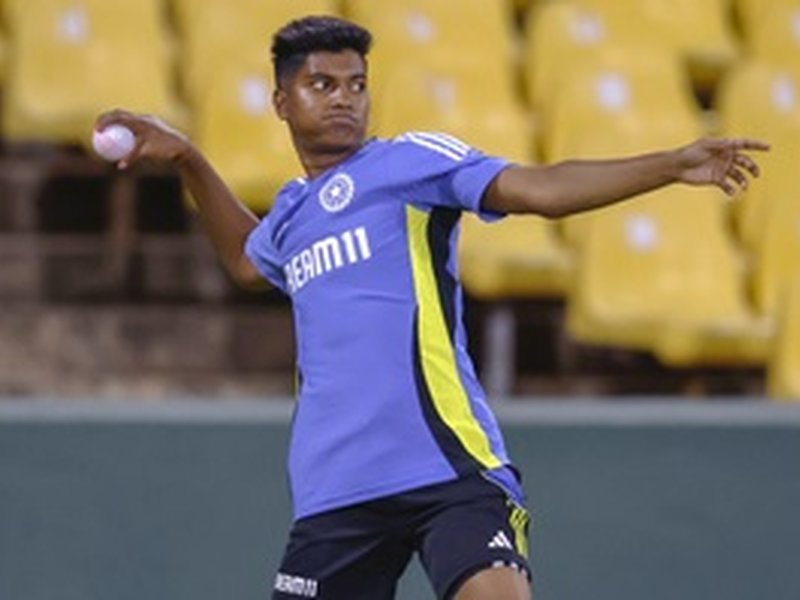 Pooja Vastrakar out for two weeks with hamstring injury, informs RCB coach Malolan Rangarajan after their opening match against Mumbai Indians in the Women's Premier League in Navi Mumbai on Friday night. Photo credit: IANS