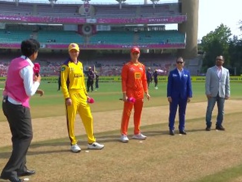 महिला प्रीमियर लीग 2026: यूपी वॉरियर्ज ने जीता टॉस, गुजरात जायंट्स पहले बल्लेबाजी करेगी 