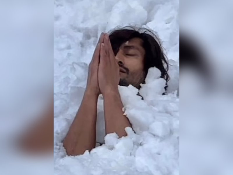 साल में एक बार 'सहज' योग का अभ्यास करते हैं विद्युत जामवाल, बताए फायदे