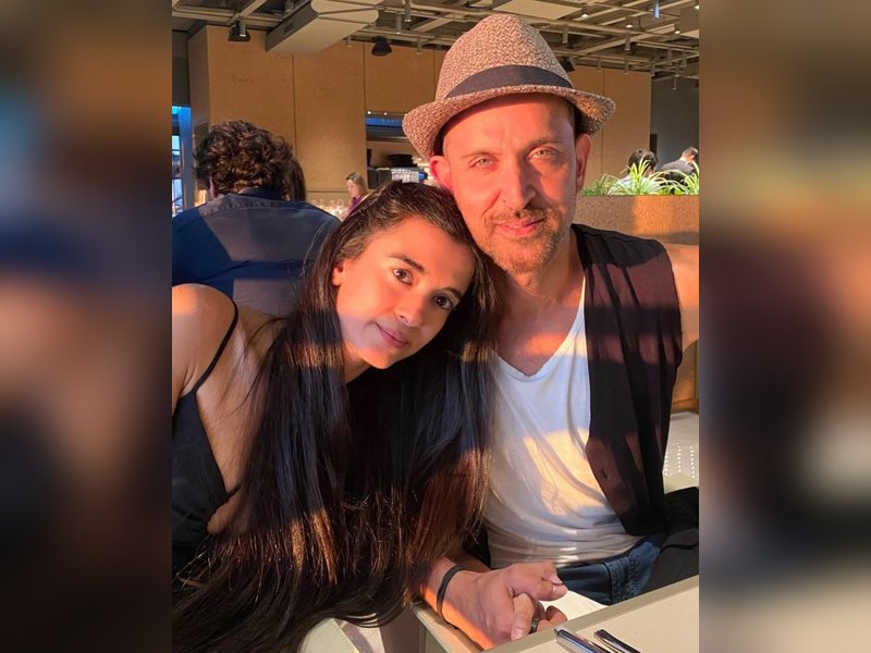 Saba Azad wishes her 'heart' Hrithik Roshan on his 52nd birthday, says 'I love you'