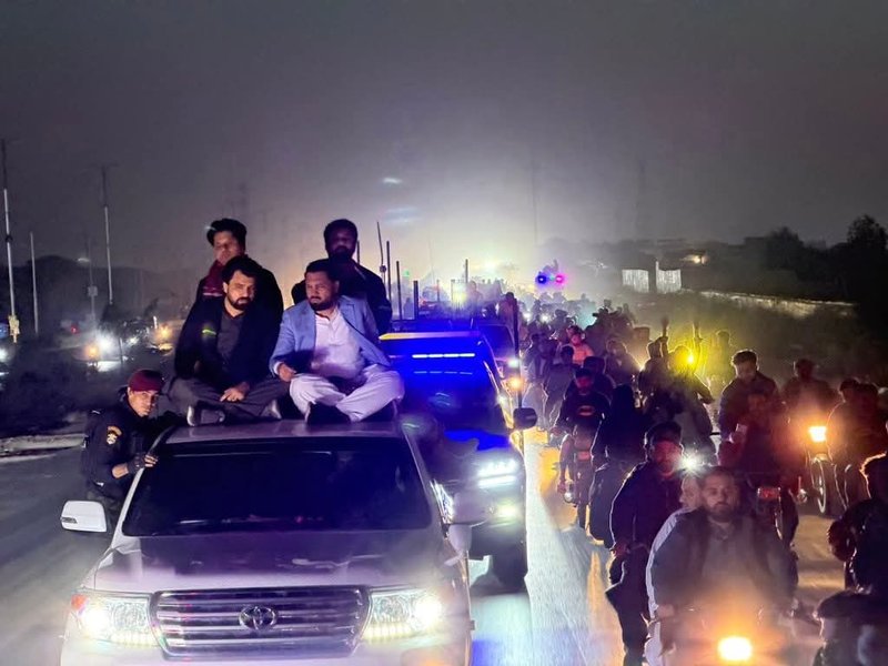 Pakistan: Police detains PTI workers in Karachi after clashes erupt before public gathering