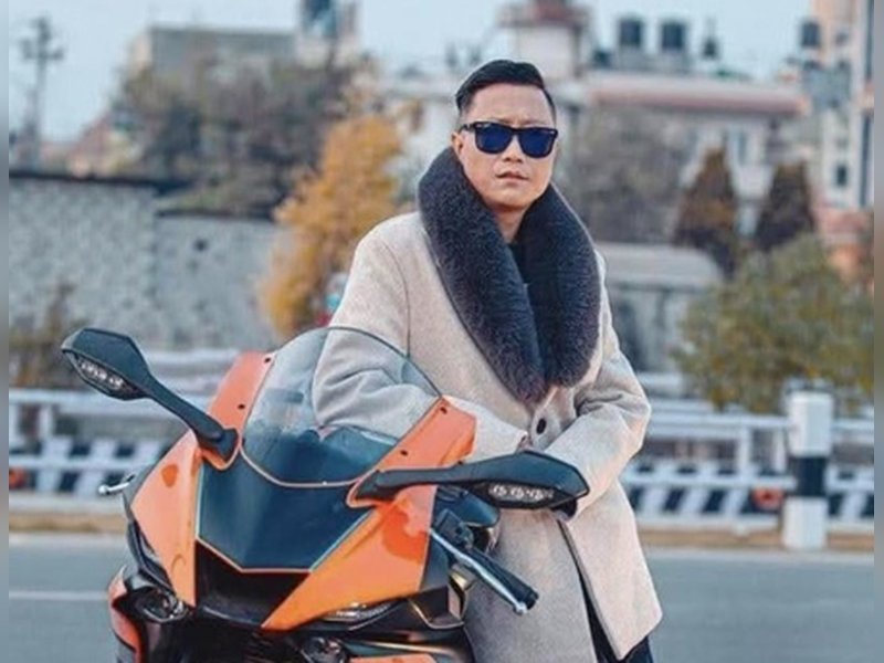 'बिग बॉस' से 'इंडियन आइडल' के विनर तक, कम उम्र में दुनिया को अलविदा कह गए ये सितारे