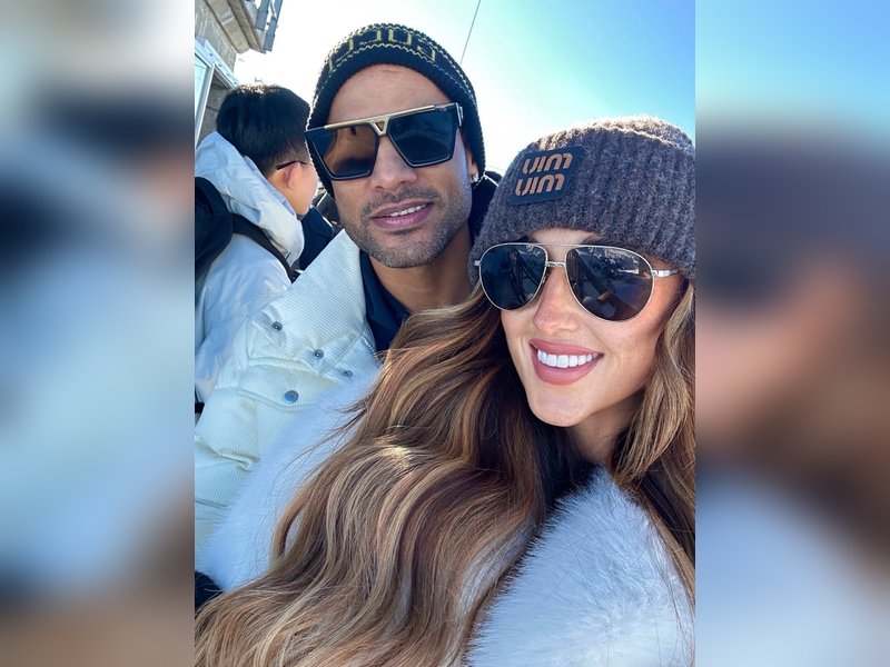 शिखर धवन ने गर्लफ्रेंड सोफी शाइन से की सगाई, सोशल मीडिया पर दी जानकारी
