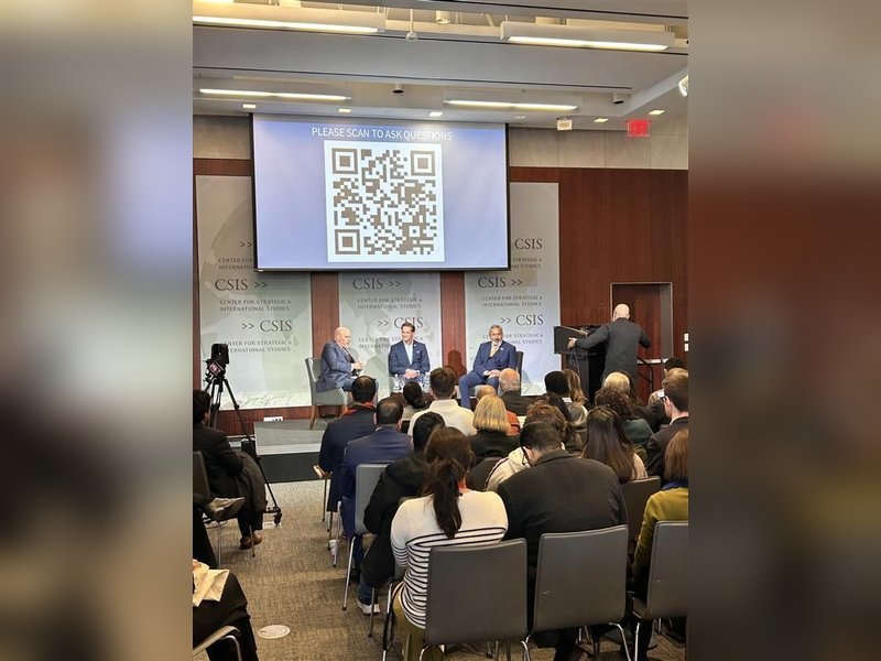 US lawmakers call China main adversary, back India