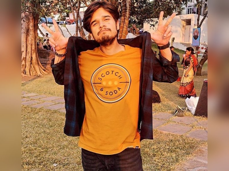 विवान शाह ने 'हैप्पी न्यू ईयर' के सेट की यादें कीं साझा, कहा- 'डांस में कमजोर था, लेकिन मेहनत से पाई शाहरुख की तारीफें'