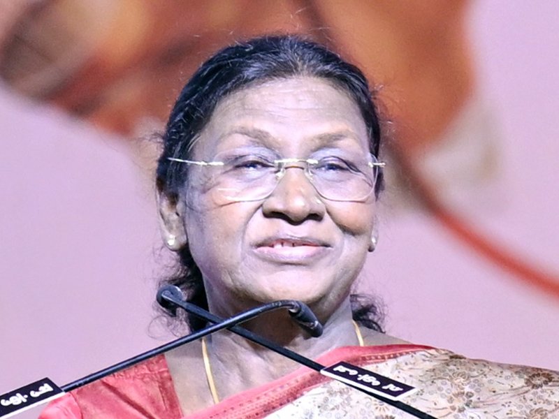 सशस्त्र सेना पूर्व सैनिक दिवस: राष्ट्रपति और रक्षा मंत्री ने वीरों के साहस और बलिदान को किया सलाम