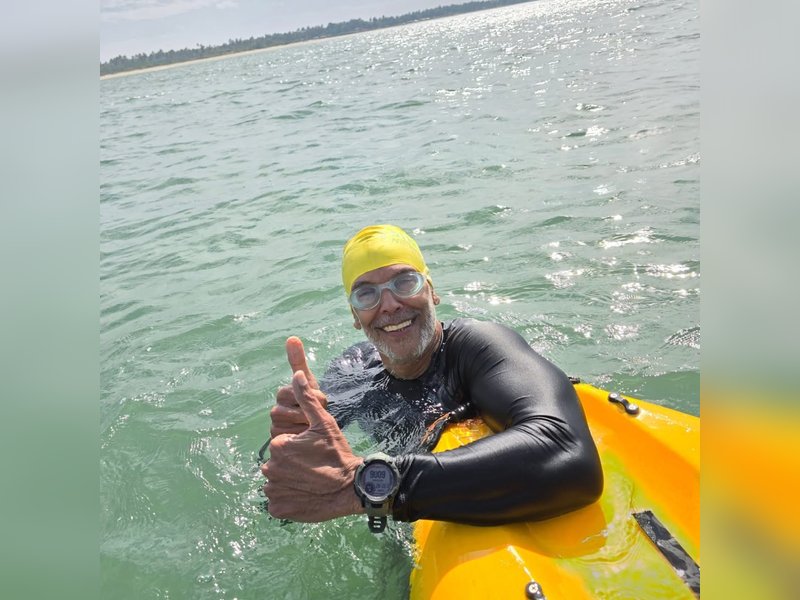 Milind Soman celebrates completing his longest swim till now 