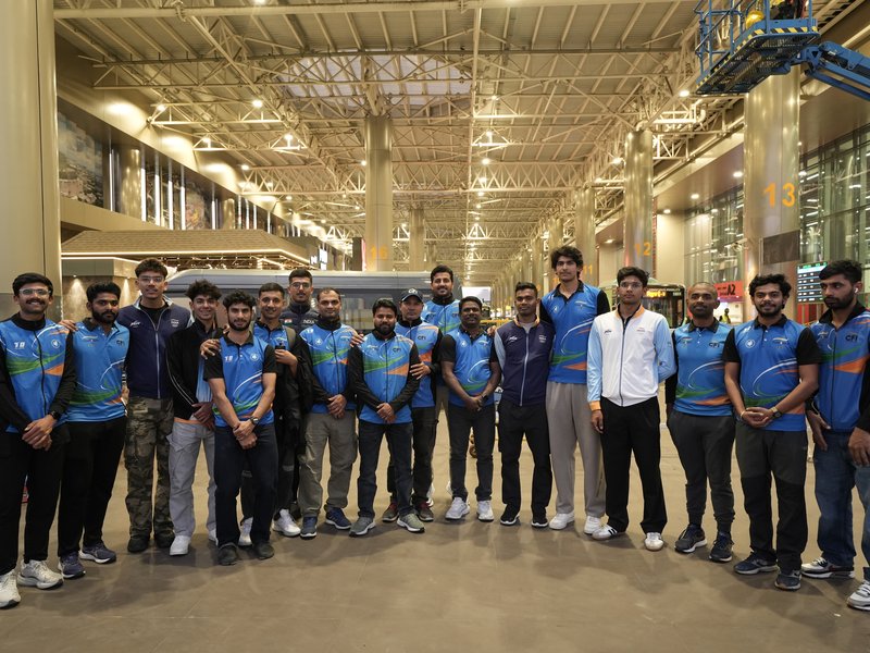 Indian cyclists touch down in Pune ahead of historic Pune Grand Tour 2026