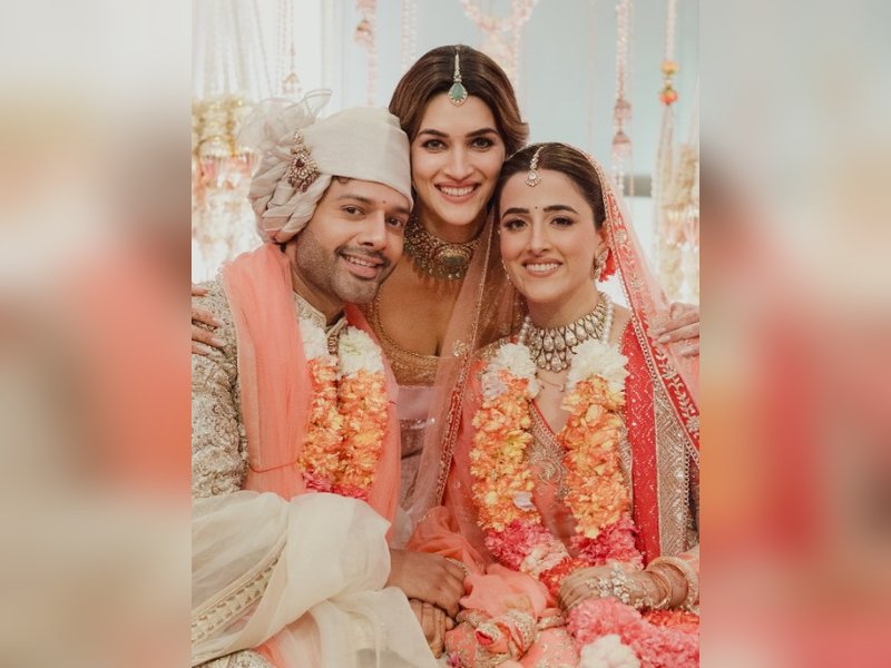 'माना घर से केवल 20 मिनट दूर हो लेकिन…' नुपूर के लिए कृति ने किया इमोशनल पोस्ट