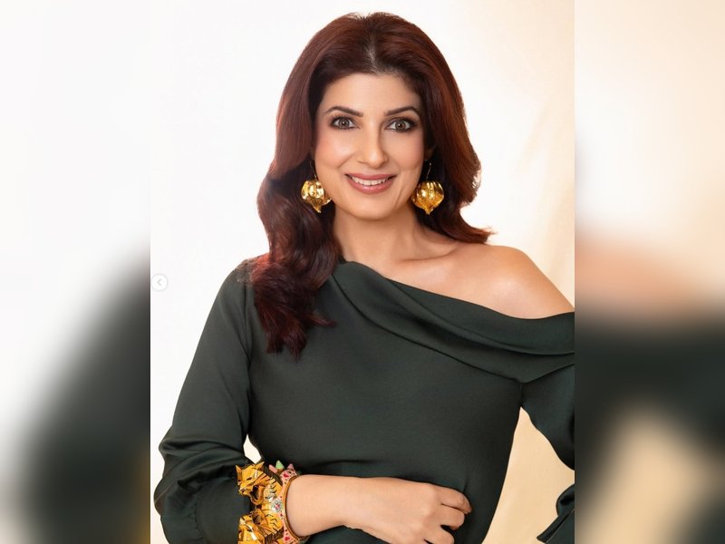 Maha local polls: Voting both out of habit and hope, says Twinkle Khanna 