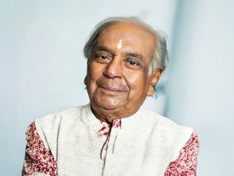 बिरजू महाराज: नृत्य से जब मंच पर चला दी थी ट्रेन, घुंघरुओं में बोलती थी कथक की आत्मा