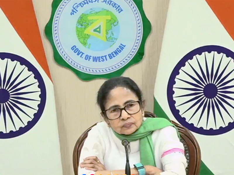 Mamata Banerjee accuses ECI of selectively 'targeting' minority voters in Bengal