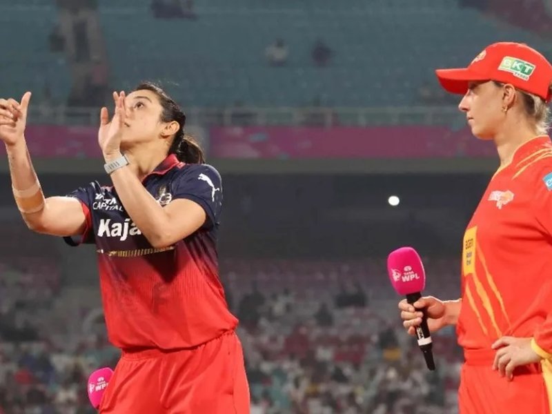 Shivani Singh handed debut as Gujarat Giants elect to bowl first against unbeaten Royal Challengers Bengaluru in a key match of the Women's Premier League (WPL) 2026 at the DY Patil Stadium in Navi Mumbai on Friday. Photo credit: IANS