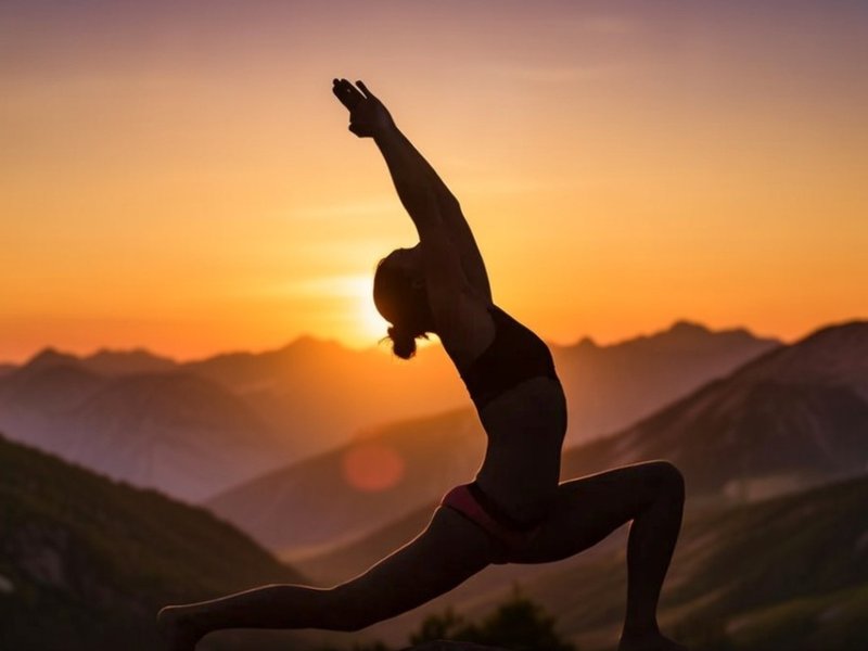 योग करने से पहले जान लें ये 10 नियम, नहीं तो फायदा रह जाएगा आधा