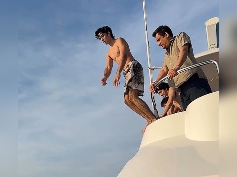 Zayed Khan says 'you will always be my little boy' as son Zidaan turns 18