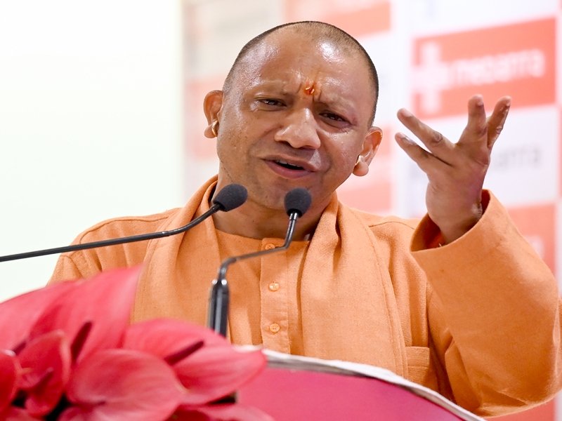 UP CM transfers Rs 2,000 crore into bank accounts of 2 lakh beneficiaries under PMAY (U)