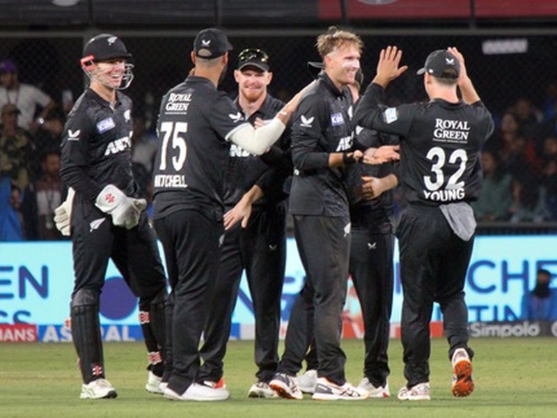 New Zealand overcome Virat Kohli’s valiant 124 to secure 2-1 series win by winning the third and final ODI by 41 runs at the Holkar Stadium in Indore on Sunday. Photo credit: IANS 
