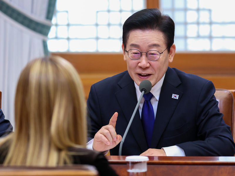 S. Korea earmarks $609 million in extra budget for Mideast crisis response