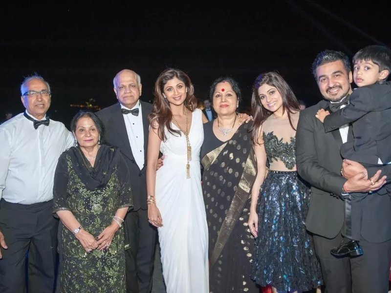 Shilpa Shetty recalls the painful goodbye to her father as she reflects on 2016