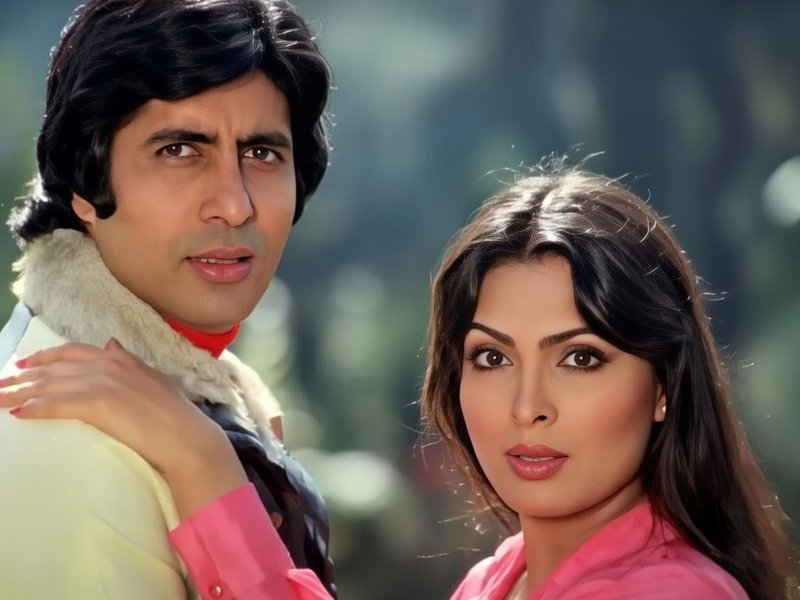 परवीन बॉबी: 'अमर अकबर एंथोनी' से 'नमक हलाल' तक, जब अमिताभ बच्चन संग रोमांस कर खींचा लोगों का ध्यान