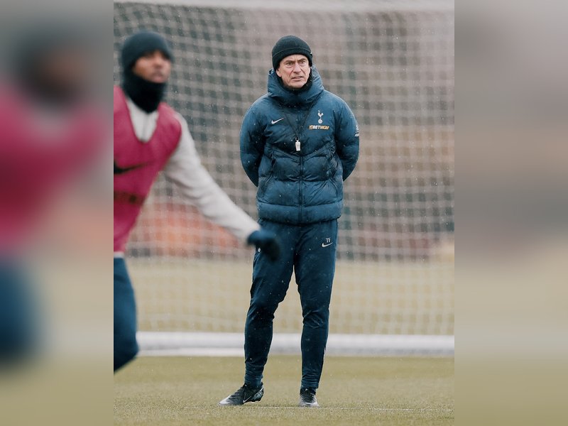 Tottenham Hotspur boss Thomas Frank to take charge against Borussia Dortmund amid exit rumours. Photo credit: @Sports/X