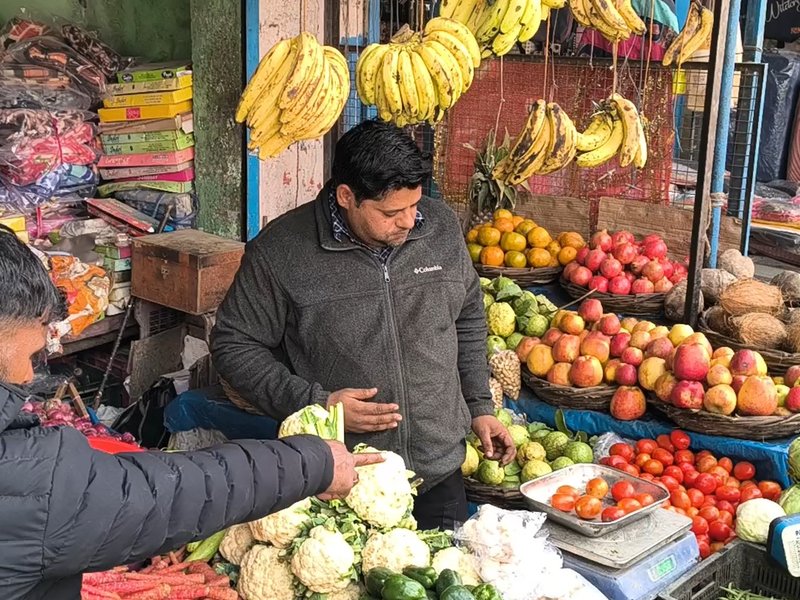 पीएम स्वनिधि योजना से चमोली के युवा बन रहे आर्थिक रूप से आत्मनिर्भर, रेहड़ी-पटरी वालों की बदली तस्वीर