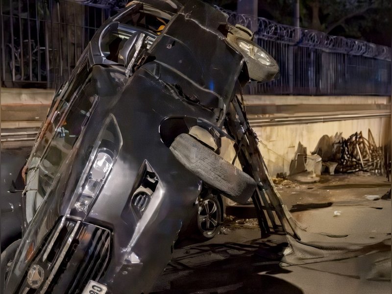 अक्षय कुमार का कार एक्सीडेंट चर्चा में, जानिए किन-किन सेलेब्स का सड़क हादसा बन चुका है सुर्खियां