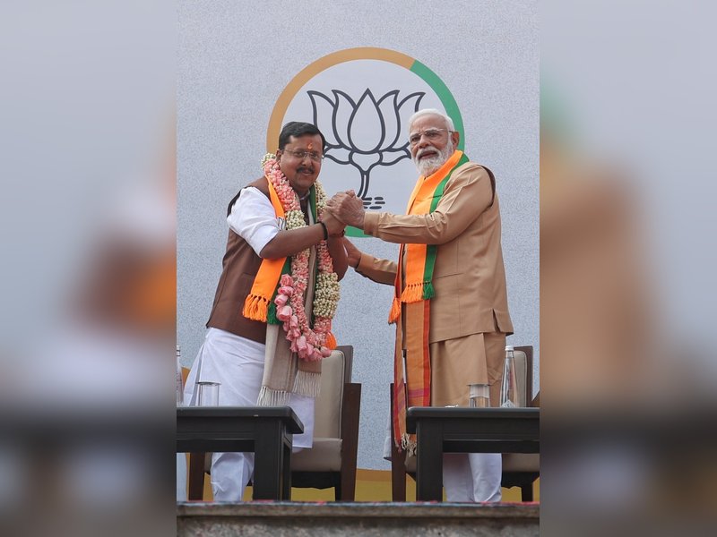 प्रधानमंत्री मोदी समेत भाजपा के दिग्गज नेताओं ने नितिन नबीन को राष्ट्रीय अध्यक्ष बनने पर बधाई दी