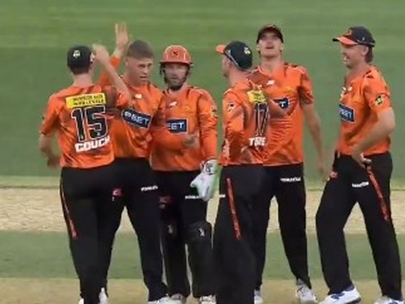 बीबीएल: पर्थ स्कॉर्चर्स ने सिडनी सिक्सर्स को हराकर फाइनल में जगह बनाई 