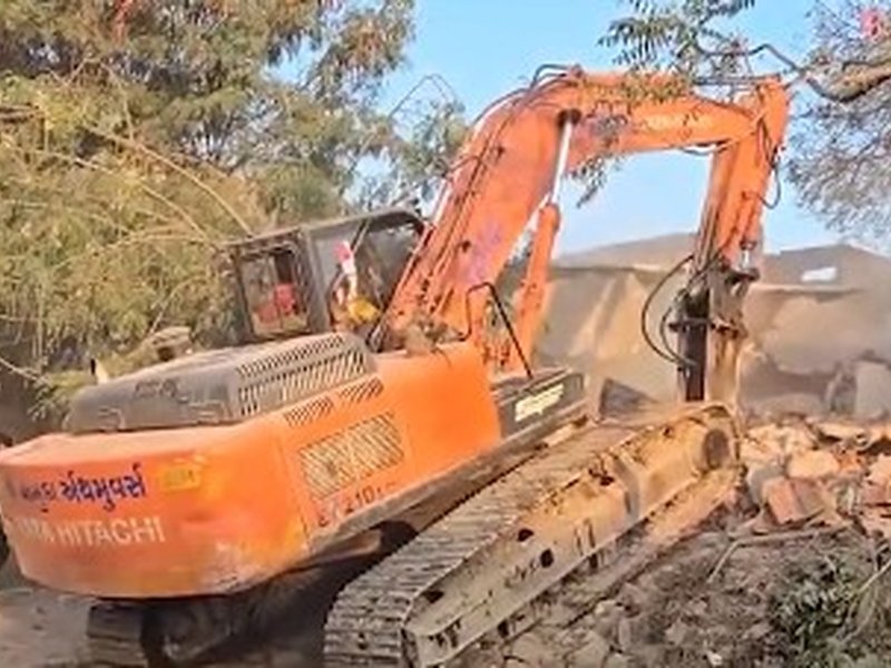 Anti-encroachment drive in Ahmedabad's Vatva area, over 450 houses and shops to be razed
